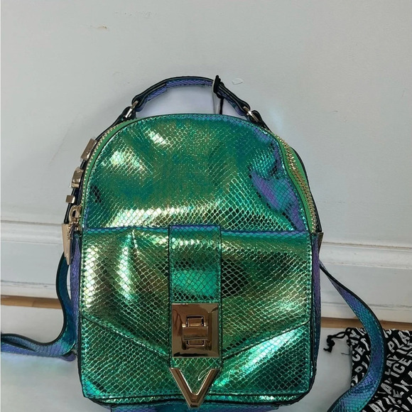Ice Play By Iceberg Iridescent Blue And Green Mini Backpack New With Tags - Picture 2 of 12
